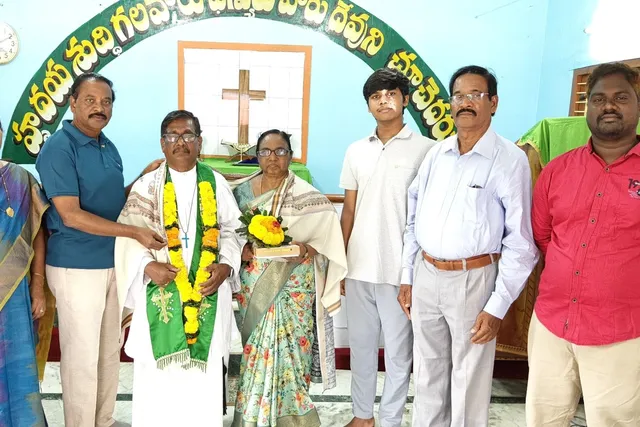 బొబ్బిలిలో ఘనంగా పాస్టర్ల ప్రశంసా దినోత్సవం