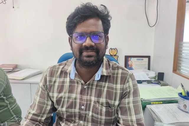 మహిళా సంఘాలకు రూ.3.50 కోట్ల రుణాలు అందజేత