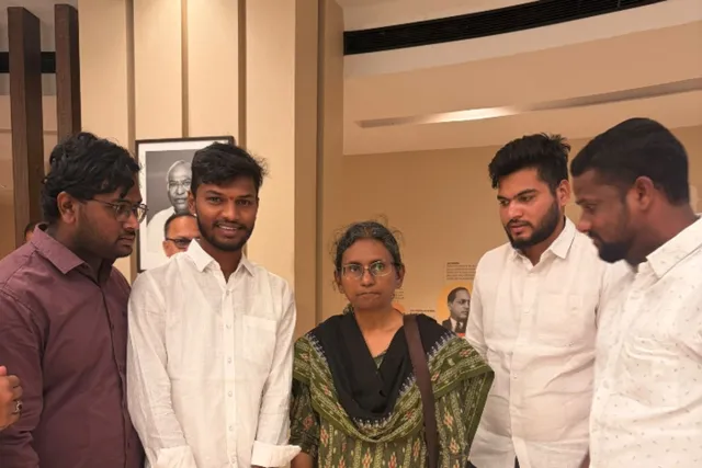 మీనాక్షి నటరాజన్ ను కలిసిన నాయకులు