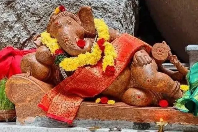 హనుమకొండలో శయన గణపతికి ఘనంగా వినాయక చవితి ఉత్సవాలు
