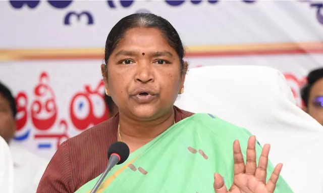 ఉమ్మడి వరంగల్‌ జిల్లాపై మంత్రి సీతక్క ఫోకస్!
