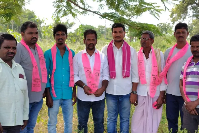అర్హులైన నిరుపేదలకే డబుల్ బెడ్రూం ఇళ్లు కేటాయించాలి అర్హులైన నిరుపేదలకే డబుల్ బెడ్రూం ఇళ్లు కేటాయించాలి