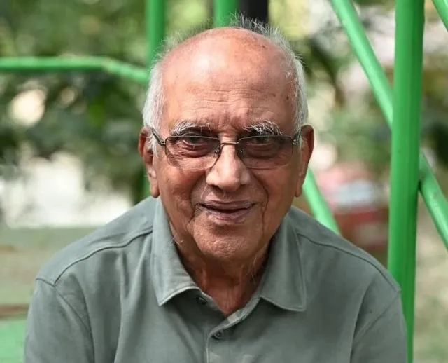 ప్రముఖ దర్శకుడు సింగీతం శ్రీనివాసరావు కన్నుమూత ప్రముఖ దర్శకుడు సింగీతం శ్రీనివాసరావు కన్నుమూత