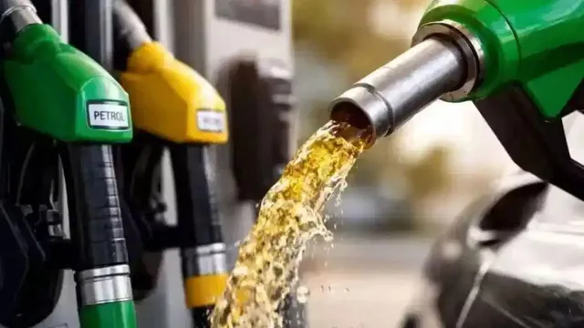 పెట్రోల్, డీజిల్ ఎగుమతి సుంకాల తగ్గింపు: కేంద్రం