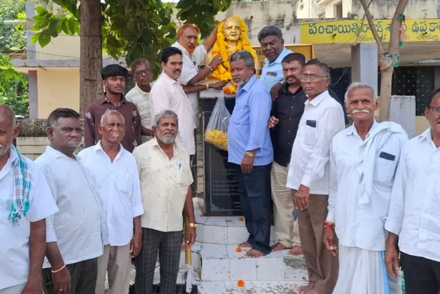 బీసీ సాధికారత సంఘం ఆధ్వర్యంలో చాకలి ఐలమ్మకు ఘన నివాళి