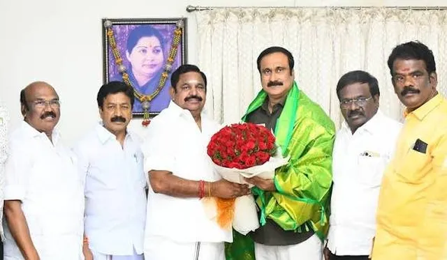 அதிமுகவை கைவிட்டது பாமக.. இடைத்தேர்தல் புறக்கணிப்பு அதிமுகவை கைவிட்டது பாமக.. இடைத்தேர்தல் புறக்கணிப்பு