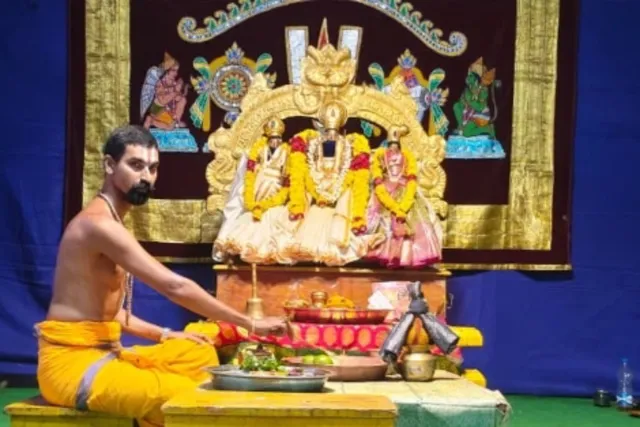 భద్రాద్రిలో వైభవంగా సీతారాముల నిత్య కల్యాణం భద్రాద్రిలో వైభవంగా సీతారాముల నిత్య కల్యాణం