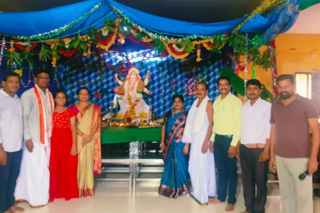 పర్యావరణ పరిరక్షణకు మట్టి వినాయకుడి ప్రతిష్ఠ