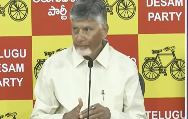 జగన్‌ తీరుపై సీఎం చంద్రబాబు మండిపాటు