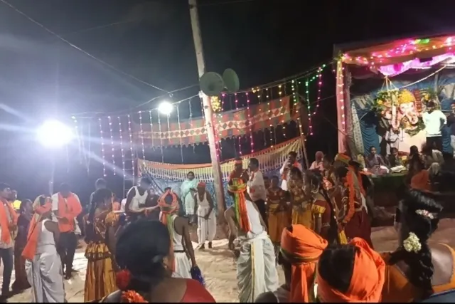 వినాయక చవితి ఉత్సవాలలో ఘనంగా చిన్నారుల కోలాటం