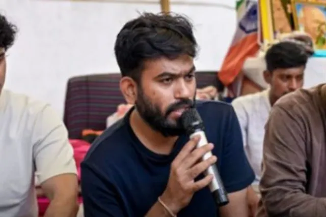 மீண்டும் வீதியில் இறங்கி போராடுவோம்.. அபிஜித் தீப்கே மீண்டும் வீதியில் இறங்கி போராடுவோம்.. அபிஜித் தீப்கே