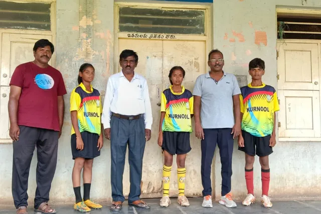 గార్గేపురం విద్యార్థులు రాష్ట్రస్థాయి ఫుట్బాల్ పోటీలకు ఎంపిక