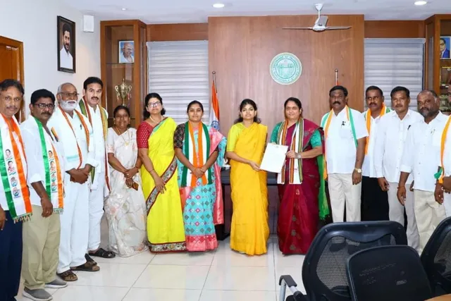 సీఈసీ జ్ఞానేశ్వర్ కుమార్ రాజీనామా చేయాలి.. కాంగ్రెస్ నాయకులు