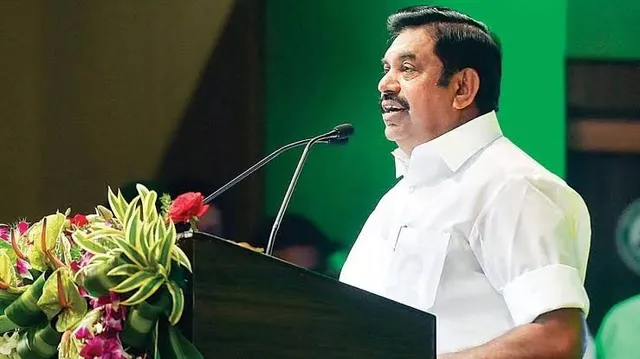 அதிமுகவின் 40 நட்சத்திரப் பேச்சாளர்களுக்கு தேர்தல் ஆணையம் அனுமதி