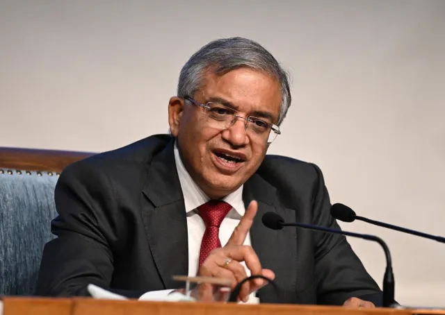 SIR నోటీసులకు వ్యక్తిగతంగా విచారణకు రానక్కర్లేదు: ఈసీ