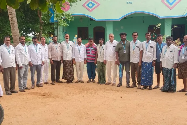 చామలగొందిలో వైఎస్సార్సీపీ శ్రేణుల్లో నూతనోత్సాహం చామలగొందిలో వైఎస్సార్సీపీ శ్రేణుల్లో నూతనోత్సాహం