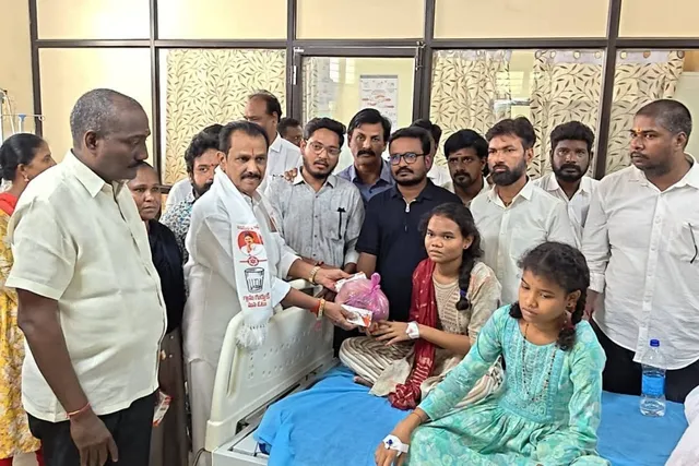 తునిలో విద్యార్థినులను పరామర్శించిన జనసేన నేత యనమల కృష్ణుడు