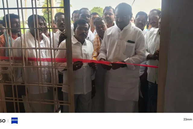 పెద్దకడబూరులో ఘనంగా రమా వైన్స్ ప్రారంభించిన నరవ రమాకాంతరెడ్డి