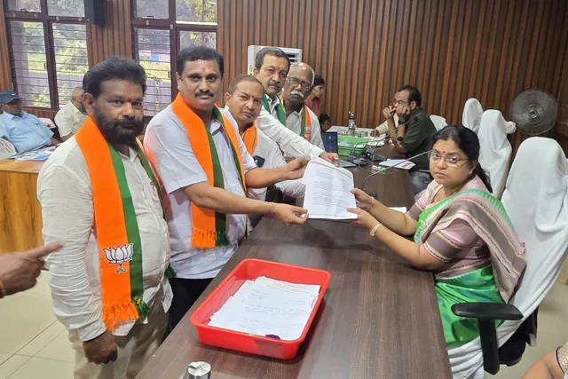పాడి పరిశ్రమను ప్రోత్సహించాలి