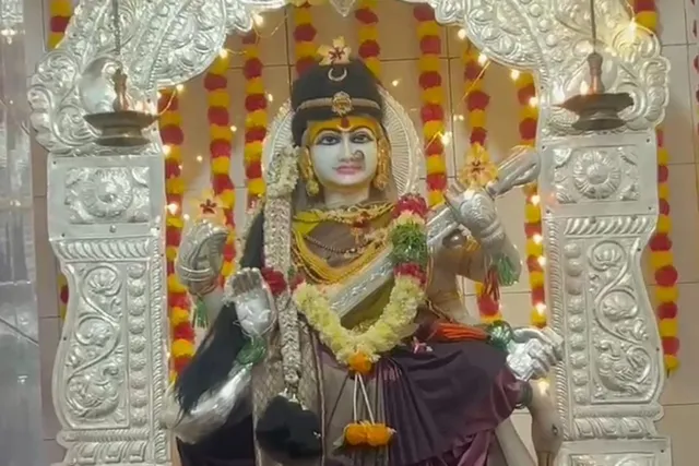 బాల త్రిపుర సుందరి  దేవిగా సరస్వతి దేవి
