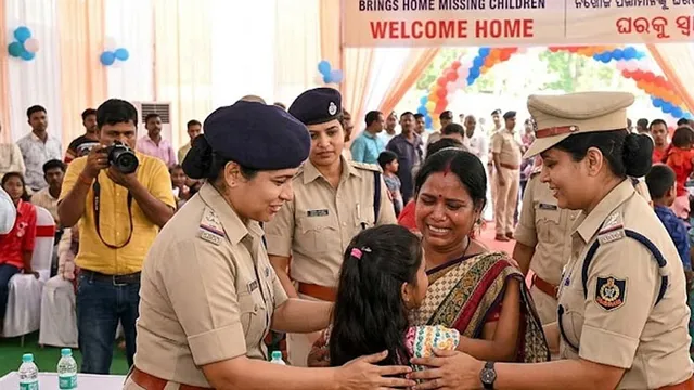 17 மாநிலங்களில் தேடுதல் வேட்டை.. 101 குழந்தைகள் மீட்பு