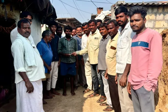 బాధిత కుటుంబానికి ఆర్ధిక సహాయం అందజేత బాధిత కుటుంబానికి ఆర్ధిక సహాయం అందజేత