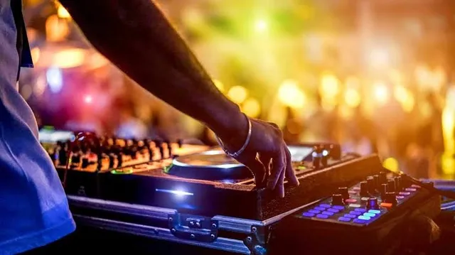 DJ చప్పుళ్లకు 2 రోజుల్లోనే ఐదుగురు మృతి