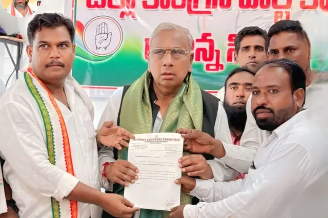 వేములవాడ కాంగ్రెస్ మైనార్టీ విభాగం అధ్యక్షుడిగా రజాక్ నియామకం