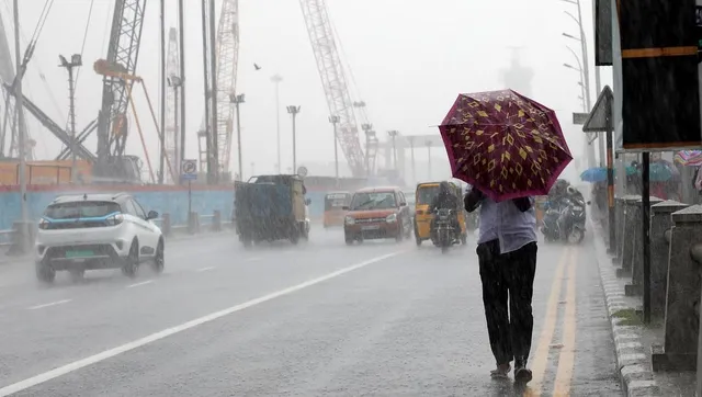 "8 கி.மீ. வேகத்தில் நகரும் தாழ்வு மண்டலம்" - வானிலை ஆய்வு மையம்