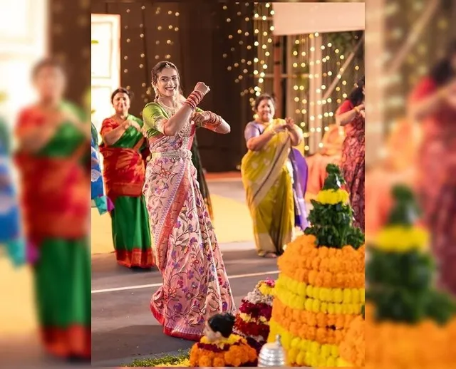 బతుకమ్మను మిస్ అవుతున్నా.. సింధు పోస్ట్