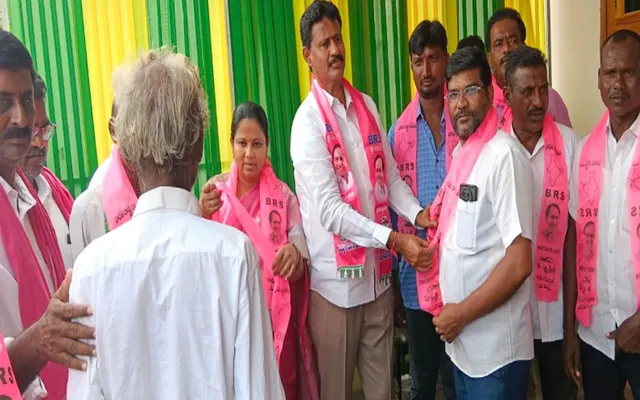 బీఆర్ఎస్‌లో భారీగా చేరికలు