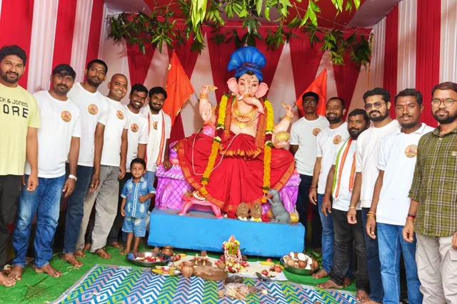 కాలుష్య రహిత వినాయక చవితికి మట్టి గణనాథుడి ప్రతిష్ఠ