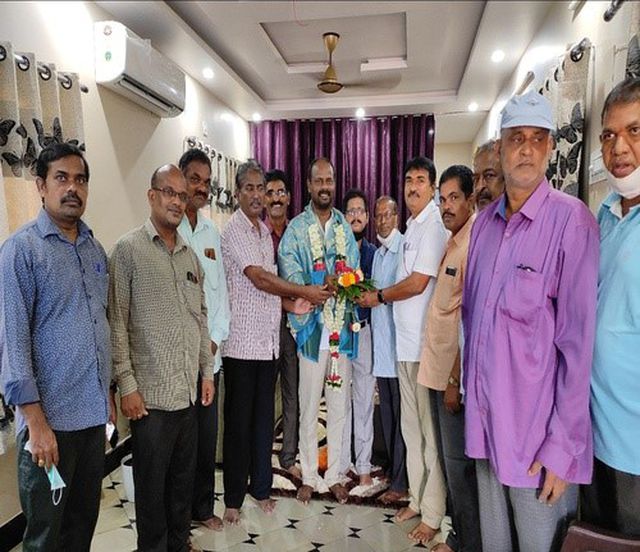 ఎపిటిఫ్ యూనిట్ సభ్యుల సత్కారం
