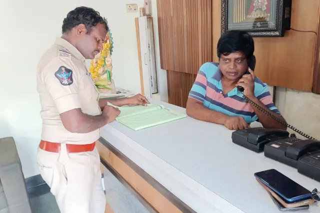 స్థానిక సంస్థల ఎన్నికల వేళ జిల్లాలో పోలీసుల ముమ్మర తనిఖీలు స్థానిక సంస్థల ఎన్నికల వేళ జిల్లాలో పోలీసుల ముమ్మర తనిఖీలు