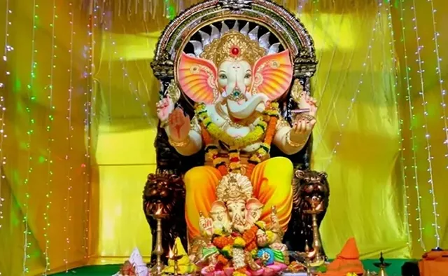 వినాయక చవితి.. మండపాల్లో సంభవించే ప్రమాదాలు ఇవే