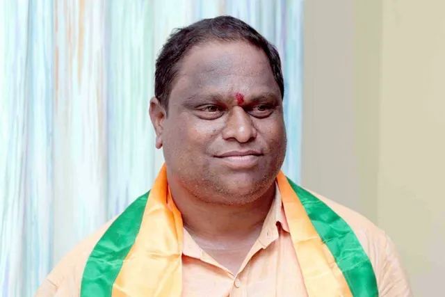 మాజీ కార్పొరేటర్ మోరిసెట్టి నాగేశ్వరరావు మృతి మాజీ కార్పొరేటర్ మోరిసెట్టి నాగేశ్వరరావు మృతి