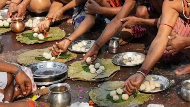 పితృ పక్షాలు 2026: ఈ 4 తప్పులు చేస్తే పితృ దోషం తప్పదు!