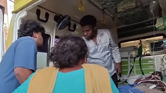 நள்ளிரவு ரோந்தின்போது காவலர்களை தாக்கிய போதை ஆசாமிகள்
