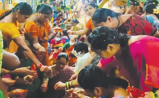 వైభవంగా అట్లతద్ది
