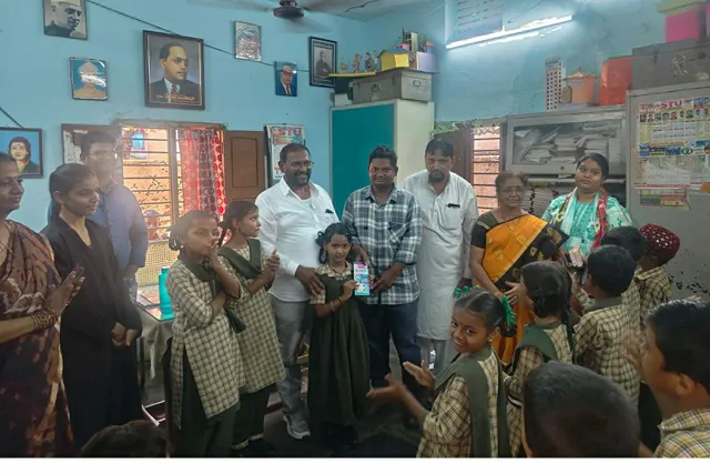 స్థానిక నల్లచెరువులోని మున్సిపల్ పాఠశాలలో స్వచ్ఛతా హి సేవా స్థానిక నల్లచెరువులోని మున్సిపల్ పాఠశాలలో స్వచ్ఛతా హి సేవా