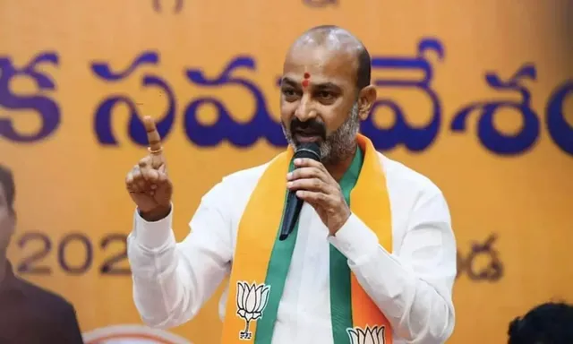 బ్యాలెట్‌తో ఎన్నికలకు రండి: బండి సంజయ్