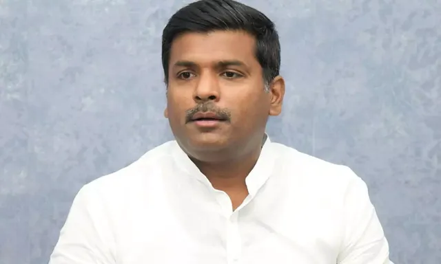 విశాఖ మేయర్ రేసులో మాజీ మంత్రి గుడివాడ అమర్నాథ్ సతీమణి ? విశాఖ మేయర్ రేసులో మాజీ మంత్రి గుడివాడ అమర్నాథ్ సతీమణి ?
