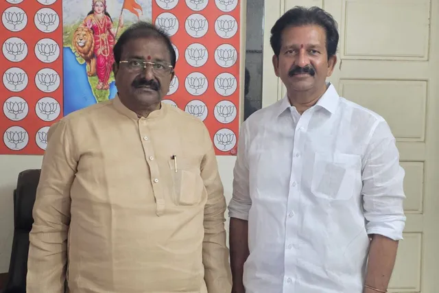 ఎమ్మెల్సీని కలిసిన కంబాల శ్రీనివాసరావు