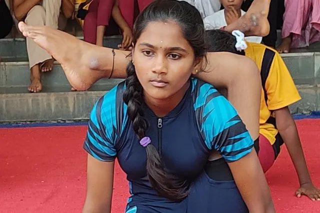రాష్ట్ర స్థాయి యోగ పోటీలకు ఐశ్వర్య ఎంపిక
