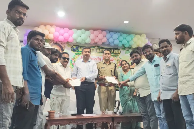 సమస్యల పరిష్కారానికి కలెక్టర్, ఎస్పీకి జర్నలిస్టుల వినతి