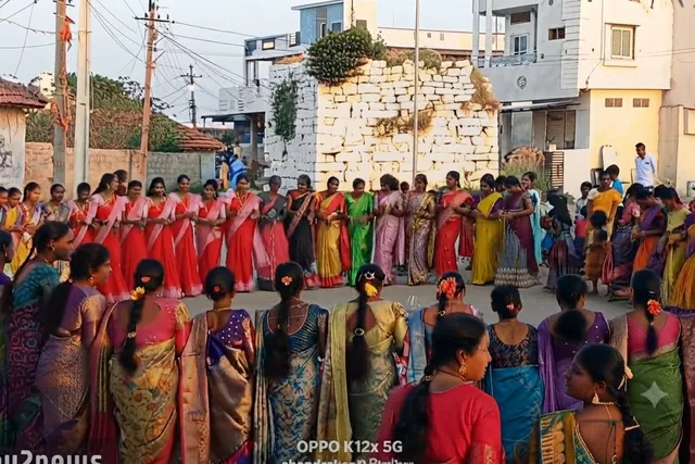 మెదక్ జిల్లాలో బతుకమ్మ సంబరాలు షురూ
