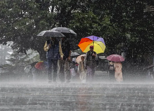 இன்று 19 மாவட்டங்களுக்கு&nbsp;மழை எச்சரிக்கை
