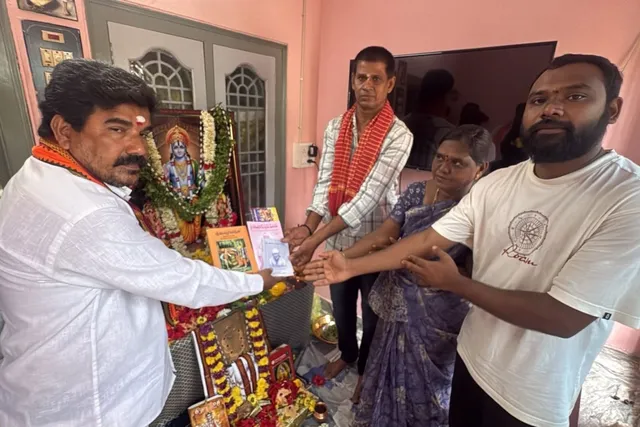 నరసాపురంలో సాయిబాబా 108వ సమాధి వార్షికోత్సవ సత్సంగం నరసాపురంలో సాయిబాబా 108వ సమాధి వార్షికోత్సవ సత్సంగం