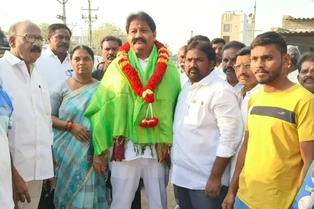జగన్ కు, రాచమల్లు కు కృతజ్ఞతలు తెలిపిన మనోహర్ జగన్ కు, రాచమల్లు కు కృతజ్ఞతలు తెలిపిన మనోహర్