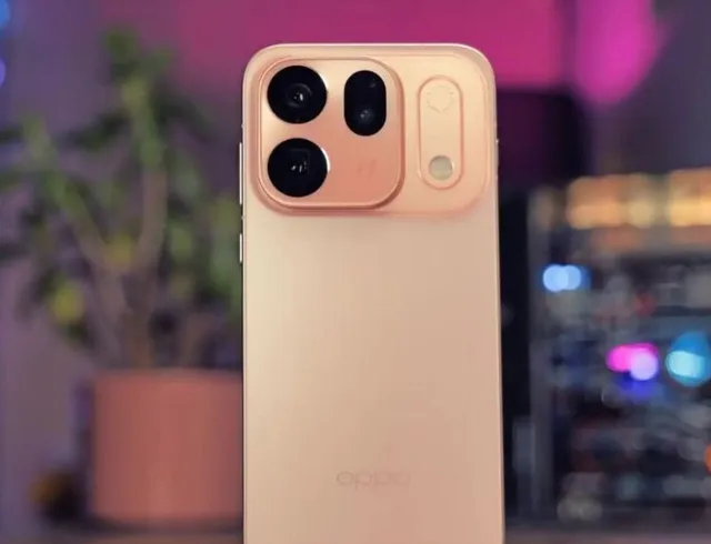 OPPO Find X10 స్మార్ట్ఫోన్ ఆవిష్కరణ.. అదిరిపోయే ఫీచర్లు OPPO Find X10 స్మార్ట్ఫోన్ ఆవిష్కరణ.. అదిరిపోయే ఫీచర్లు